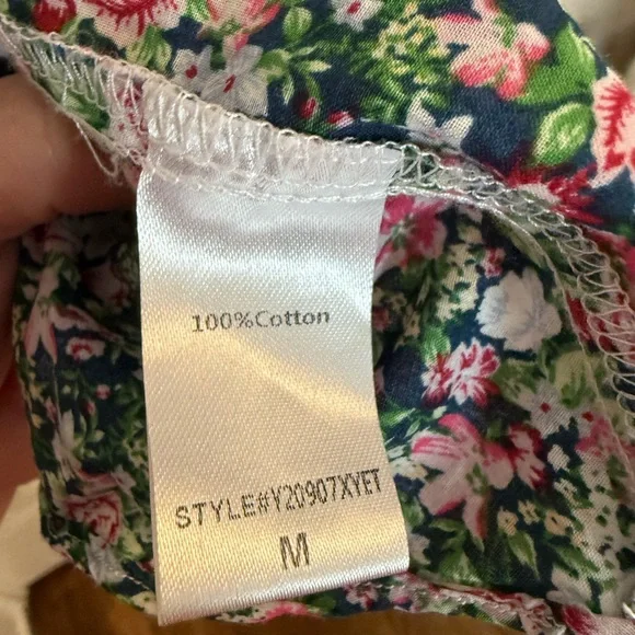 Tuckernuck Floral 100% cotton Callahan dress Garment - Picture 6 of 6